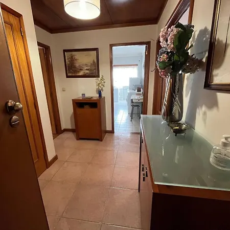 Do Conde Апартаменты Вила-ду-Конди